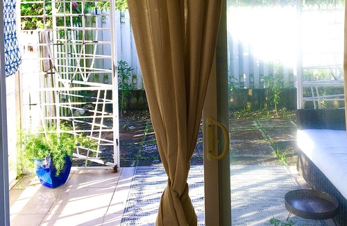 Rowans House | EASTER SPECIAL - Sunny 2-bedroom townhouse in quiet gated community