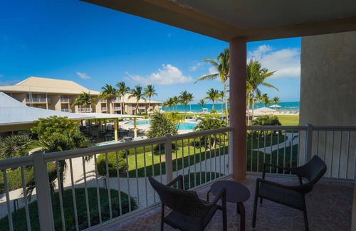Crystal Harbour Apartment | Easter week April 19 - 26, 2025 Grand Caymanian Resort in West Bay Grand Caymann