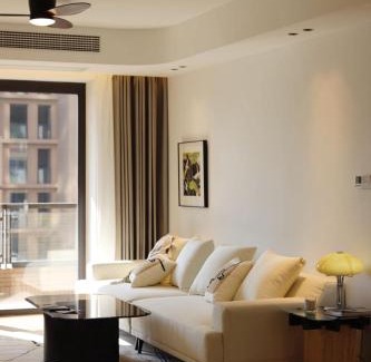 Shanghai Apartment | Eastern Hub - Bund Branch Yongye house Designer Deluxe Three bedrooms nice view