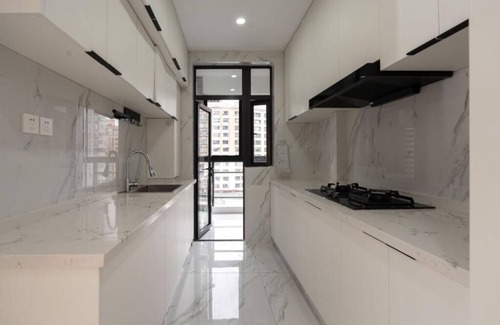 Huangpu Apartment | Eastern Hub - Downtown Rare 4Bedroom, Yuyuan Garden within walkin distance
