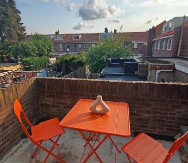 Tilburg House | Eastern