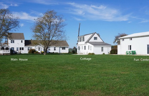 Crocheron House | EASTERN SHORE/CAMBRIDGE 250 ACRES on CHESAPEAKE BAY VACATION/REUNION sleeps 40
