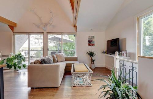 Memphremagog Regional County Municipality Ski Chalet | Eastern Township's Getaway! Beach + Ski Haven