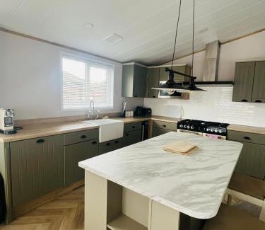Malton House | Eastgate Lodge with Hot Tub