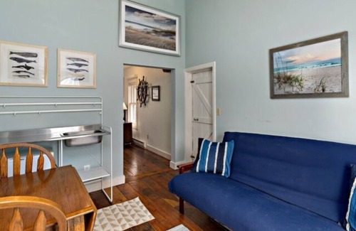 Eastham Apartment | Eastham Carriage House Retreat - The Lighthouse Suite