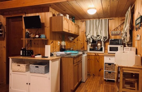 North Eastham Cottage | Eastham's Cozy Cottage - Le Couscous