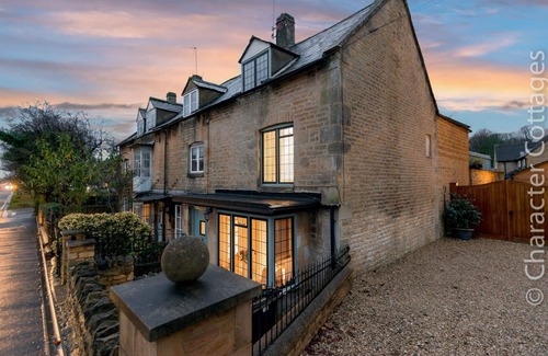 Moreton-in-Marsh Cottage | Eastnor