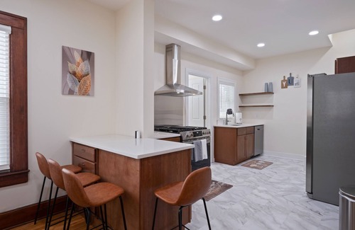 Easttown House | Eastown Luxe