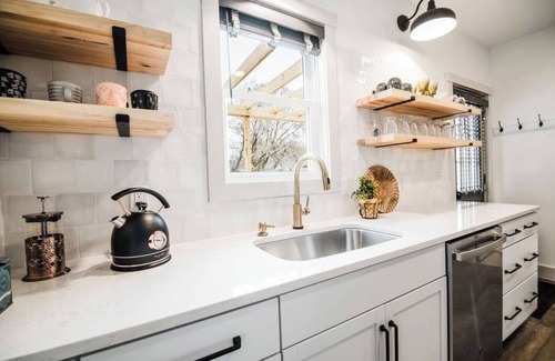 Boyne City House | Eastside Cozy Cottage - Blocks from Downtown BC