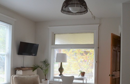 Marquette Apartment | Eastside Marquette Haven- walk downtown + beach