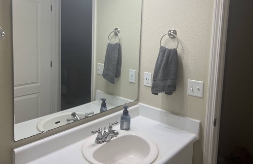 Fishers Apartment | Easy access -great for business or pleasure