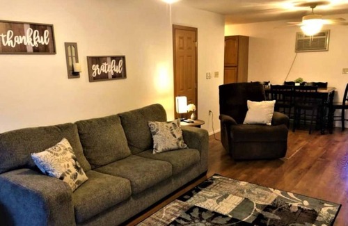 Windber House | Easy Access King and Queen Nestled Ranch!