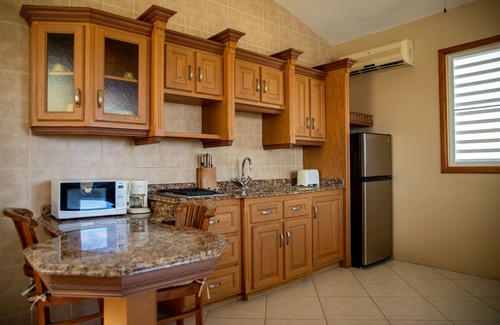 South Hill Villa | Easy Corner Villas