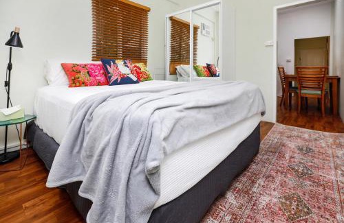 Cairns North Apartment | Easy Going Holiday Unit on McKenzie MK4