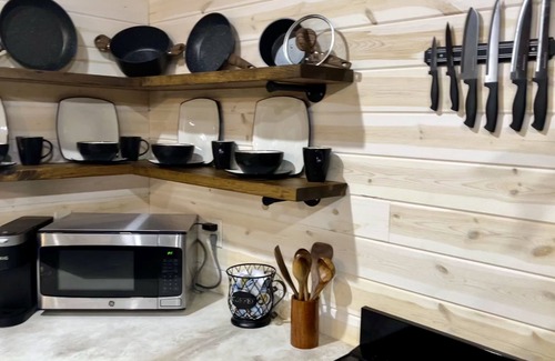 Marienville Cabin | Easy hiking & biking Access! Perfect for small groups or families. Pets welcome!