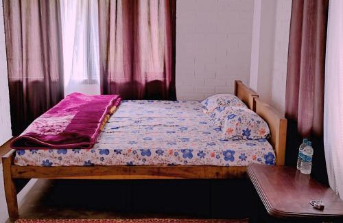 Beltola Bed & Breakfast | Easy Homestay