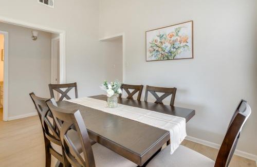 Bryan House | Easy Tailgate Access! Home 3 Mi to College Station
