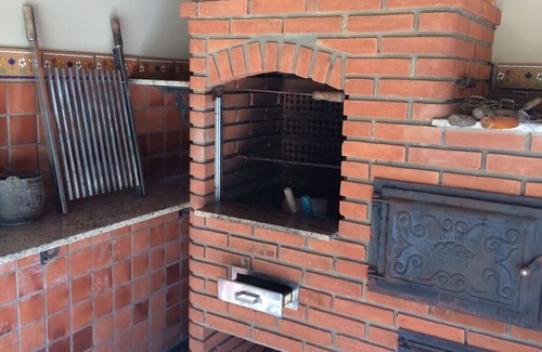 Aracoiaba da Serra Cottage | Easy to reach country house, great for kids