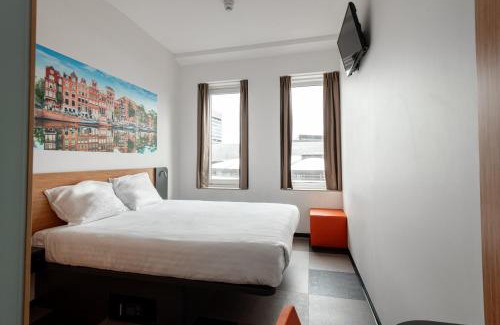 Zuidoost Hotel | easyHotel Amsterdam Arena Boulevard