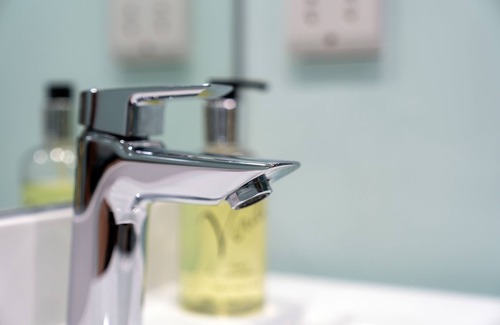 Adamsdown Hotel | easyHotel Cardiff