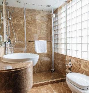 Jordan Hotel | Eaton HK