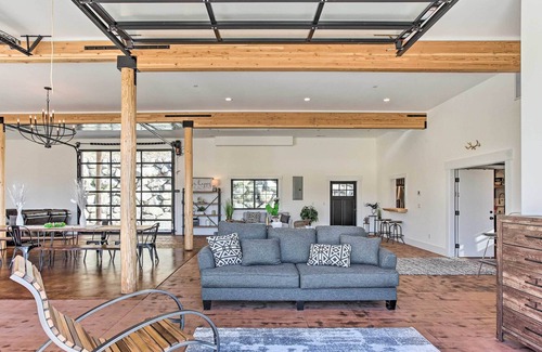 Eatonville House | Eatonville Home w/ Fire Pit & Scenic Views!