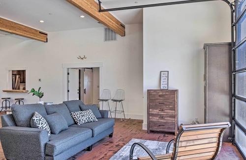 Eatonville House | Eatonville Home w/ Fire Pit & Scenic Views!