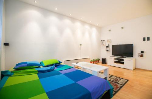 Zagreb Apartment | eazZynight Center Apartment