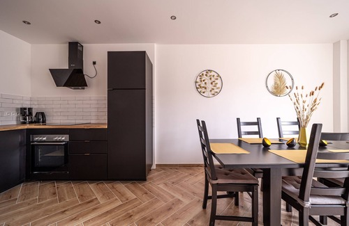 Westerhausen House | Ebenerdige, Moderne Ferienwohnung mit Viel Platz für die Ganze Familie