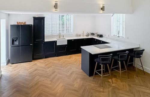 Dunmow House | Ebenezer Chapel