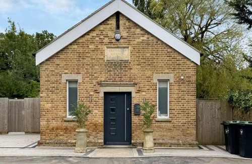 Dunmow House | Ebenezer Chapel