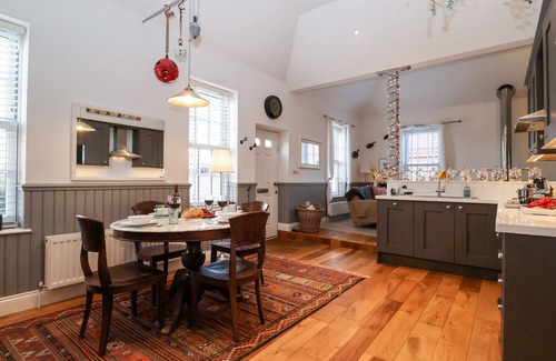 Knodishall Cottage | EBENEZER CHAPEL, pet friendly in Saxmundham