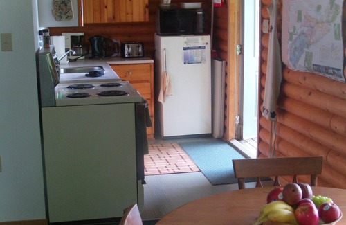 Richmond County Cottage | Eberhards log cottage1 , right on the Lake, private, scenic, gorgeous beach