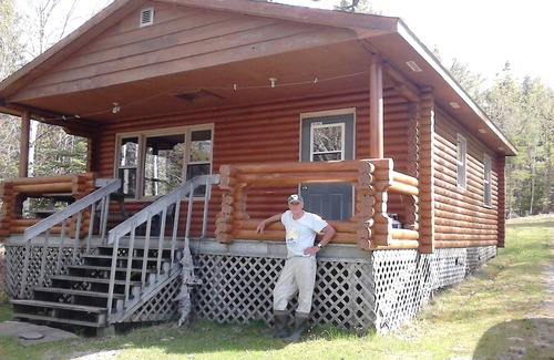 Richmond County Cottage | Eberhards logcottage 2 - St. Peter's, Nova Scotia, right on the Lake