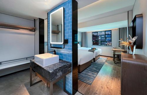 Guangzhou Hotel | Echarm Hotel Guangzhou Dongpu Financial City Pazhou Convention Center - Free shuttle bus for Canton Fair