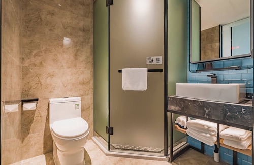 Panyu Hotel | Echarm International Hotel Guangzhou South Railway Station Zhongcun Metro Station Branch