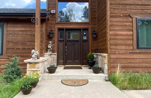 Evergreen House | Echo Hills Mountain Lodge