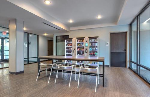 Plano Hotel | ECHO Suites Extended Stay by Wyndham Dallas Plano Richardson