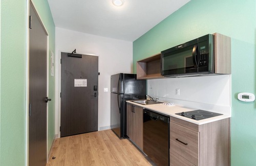 Fort Worth Hotel | Echo Suites Extended Stay by Wyndham Fort Worth Alliance