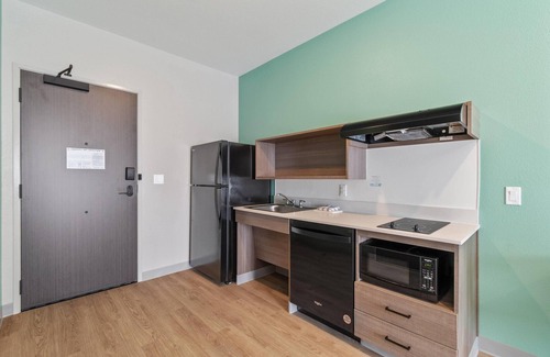 Fort Worth Hotel | Echo Suites Extended Stay by Wyndham Fort Worth Alliance