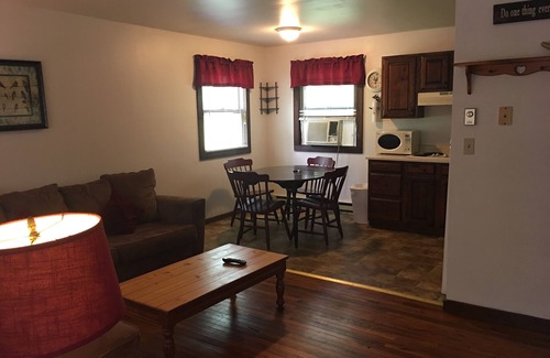 East Stroudsburg Cottage | Echo Valley Cottages