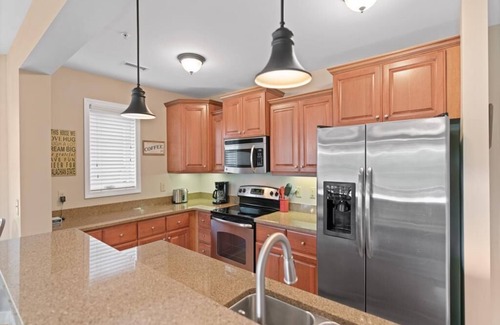 Foscoe Condo | Echota Wintergreens 1712- Mountain Condo, Gated Resort, Indoor/Outdoor Pools and Hot Tub, Fitness.