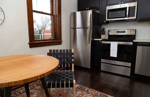 Roanoke Apartment | Eclectic 1BR Apt Near Breweries, Food, Downtown