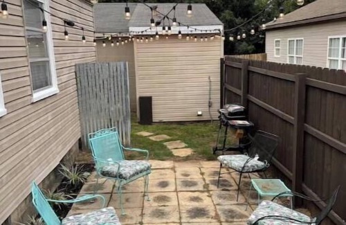Tuscaloosa House | Eclectic Escape- 3mi. from Bryant Denny!