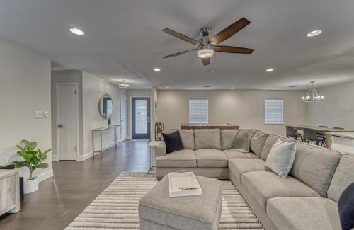 Carrollwood House | Eclectic Oasis- Pool - Air Hockey - Lake View