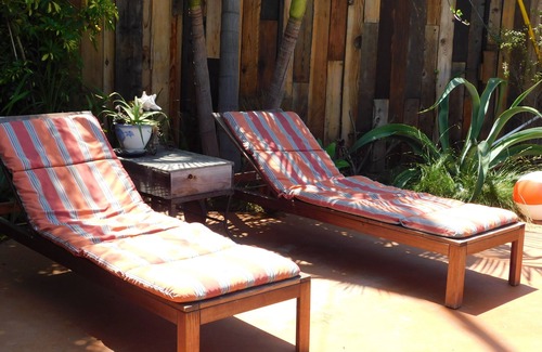 Old Towne House | Eclectic Private Home With Backyard Sanctuary And Pool In Seal Beach