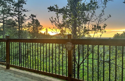 Sturgis House | Eclectic Rally retreat in the woods just minutes from legendary Main Street.