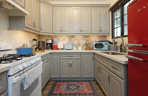 Santa Ana Apartment | Eclectic Space near Disneyland