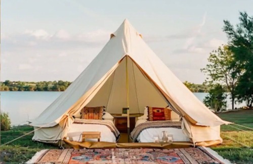 Leon Junction Apartment | [Eclipse Amenities Included]142 Acre Ranch Glamping Tent 5
