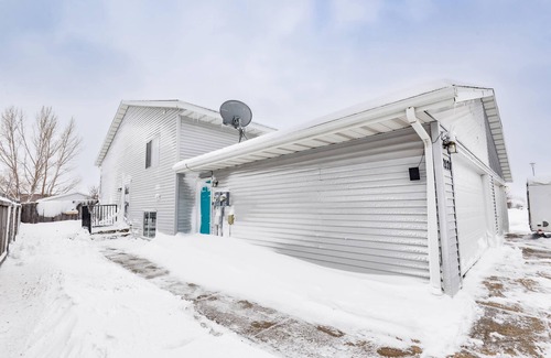 Fargo House | Eco Chic Townhome off 25th